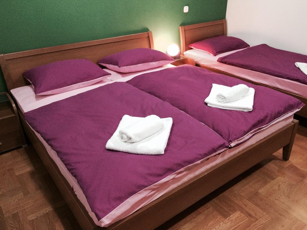 Guest House Šeperić Jastrebarsko Extérieur photo